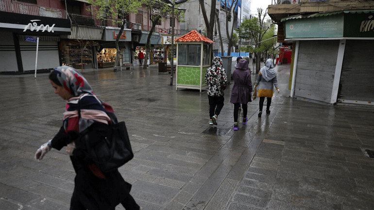 Ιράν: 127 νέοι θάνατοι και 1.411 νέα κρούσματα μέσα σε 24 ώρες Ιράν: 127 νέοι θάνατοι και 1.411 νέα κρούσματα μέσα σε 24 ώρες