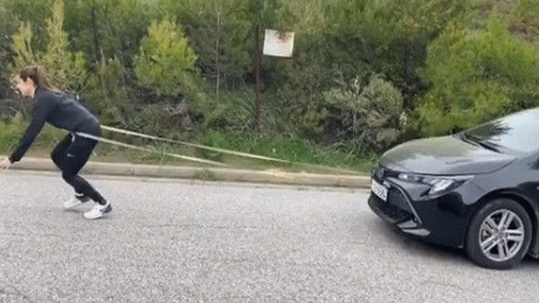 Προπονήσεις αλά… Ρόκι Μπαλμπόα για την Κατερίνα Στεφανίδη