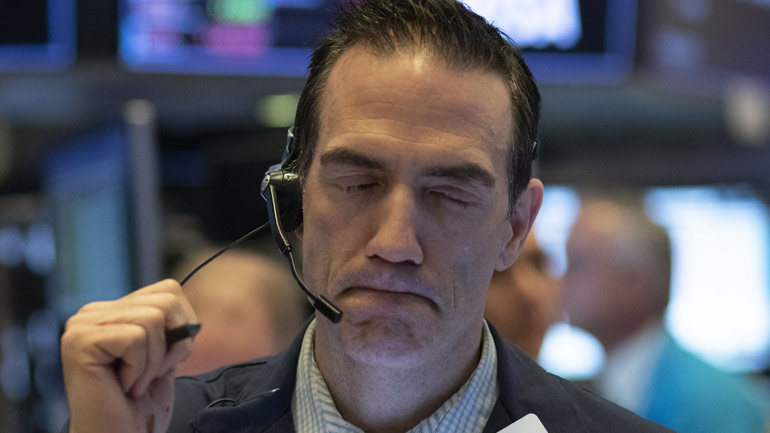 ΗΠΑ: Νέα πτώση άνω του 3% για τον Dow Jones