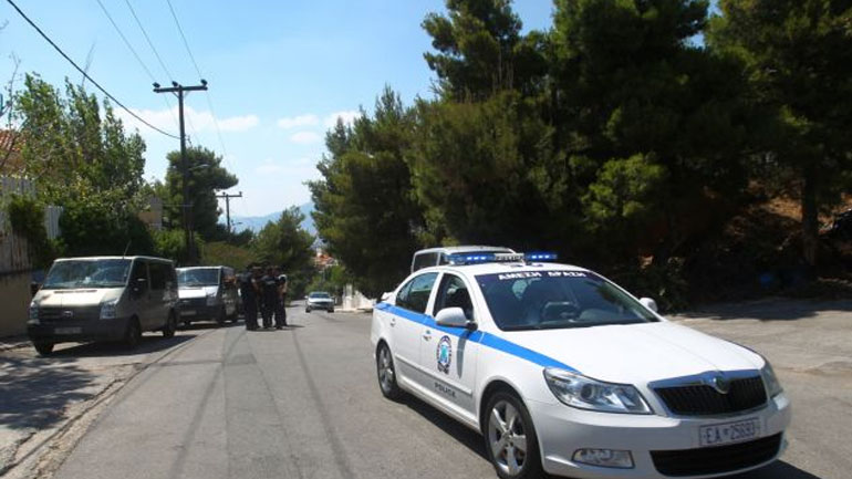 Έλεγχοι κυκλοφορίας των πολιτών από την αστυνομία σε πολλά σημεία της Θεσσαλονίκης