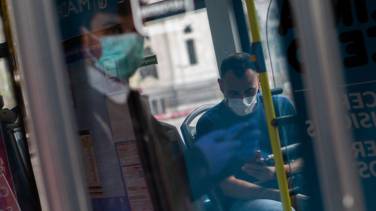 Παγοδρόμιο στη Μαδρίτη μετατρέπεται σε νεκροτομείο για τα θύματα του κορωνοϊού