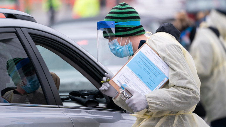 Νορβηγία: Πρόστιμο 20.000 κορωνών σε ασθενή που έσπασε την καραντίνα για να πάει σε πάρτι
