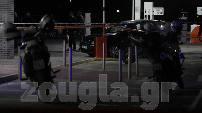 «Θόλωσα, είχα τρελαθεί…» ισχυρίστηκε ο αστυνομικός που σκότωσε έξω από το σούπερ μάρκετ την πρώην σύζυγο και τη φίλη της