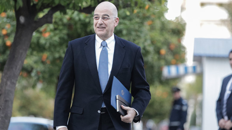 Επικοινωνία με τον Γενς Στόλτενμπεργκ είχε ο Νίκος Δένδιας