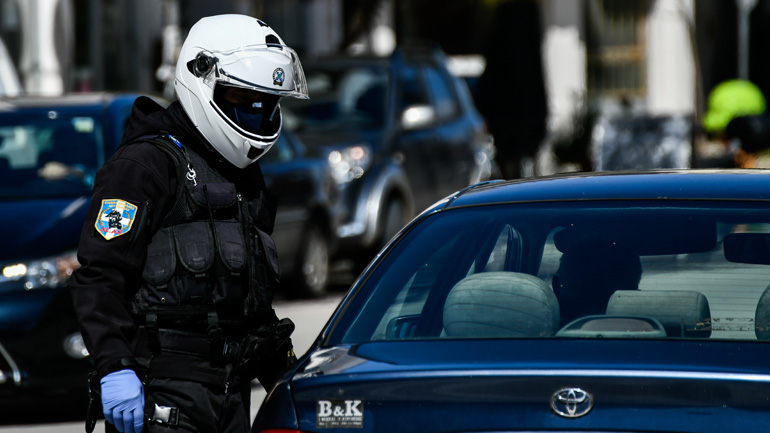 Πρόστιμα σε 164 πολίτες που παραβίασαν την απαγόρευση κυκλοφορίας