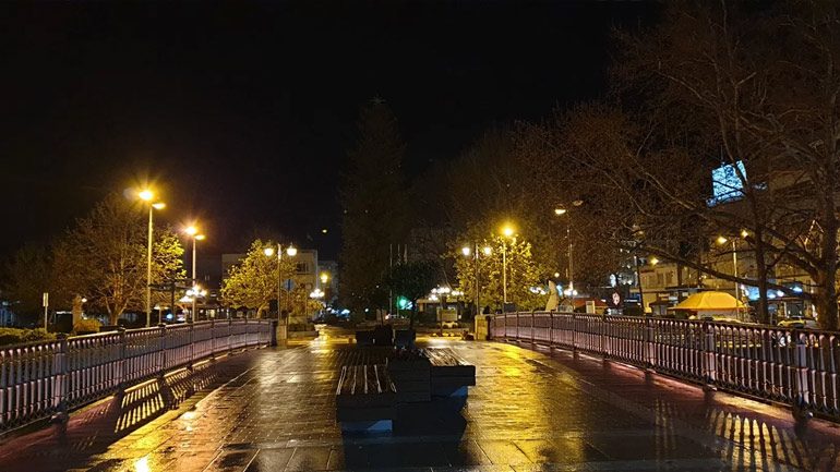 Άδεια η πόλη στα Τρίκαλα