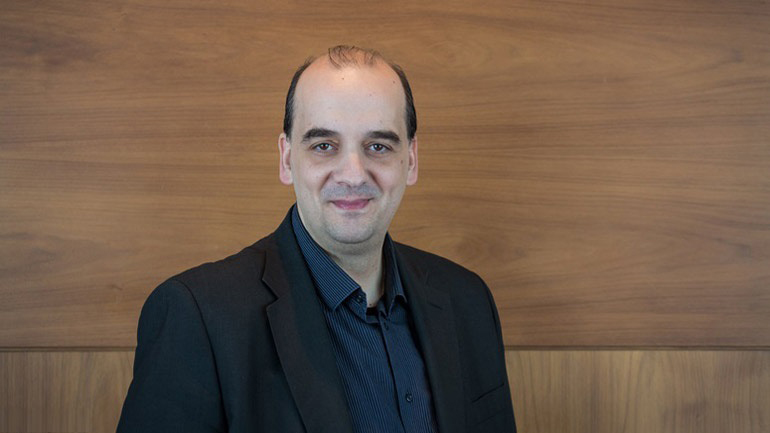 Κάπνισμα και κορωνοϊός: Τι δείχνει η ανάλυση των μέχρι τώρα δεδομένων από την έρευνα του Κ. Φαρσαλινού