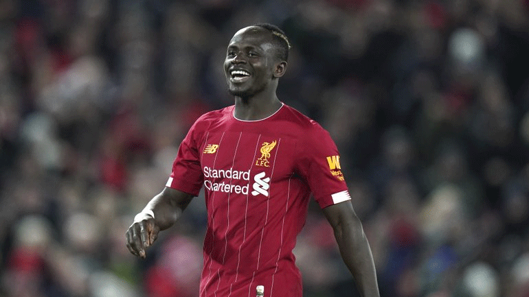 Μανέ σε Σισέ και Μπα: «Το επόμενο καλοκαίρι θα έρθω στον Ολυμπιακό!»