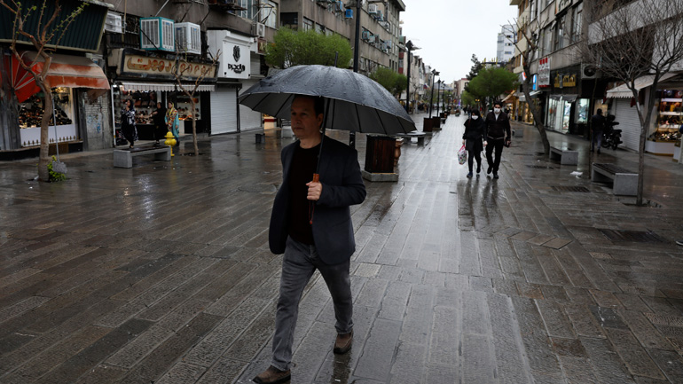 Το Ιράν προειδοποιεί για δεύτερο κύμα του νέου κορωνοϊού