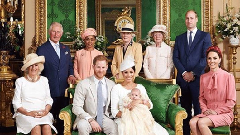 Κορωνοϊός: Πού έχουν μεταφερθεί τα μέλη της βασιλικής οικογένειας αυτή την περίοδο;