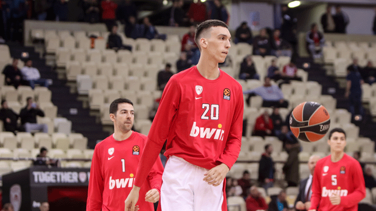 Ποκουσέφσκι: «Σκέφτομαι το ΝΒΑ»