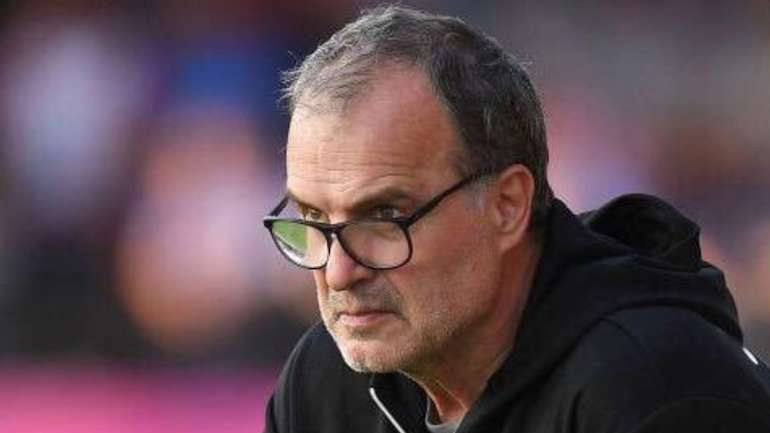 Ο Μπιέλσα μείωσε το μισθό του για να πληρωθούν οι υπάλληλοι της Λιντς