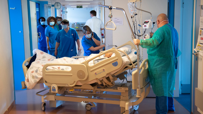 Ελβετία: Τα κρούσματα κορωνοϊού έφτασαν τα 10.000, τους 161 οι νεκροί