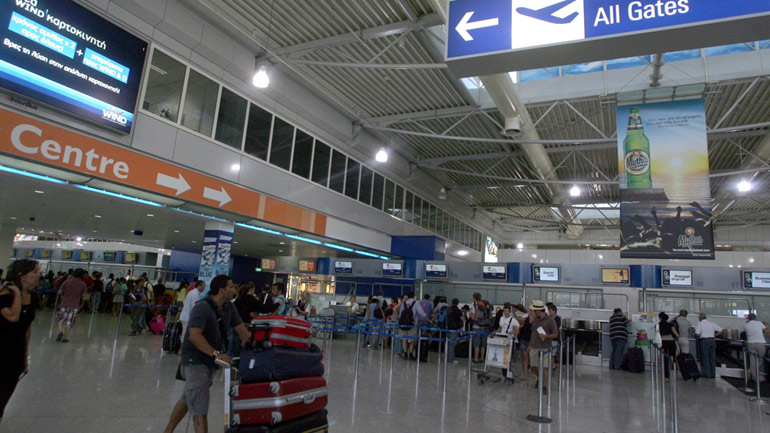 Δραματική καταγγελία πολίτη για την ανυπαρξία ελέγχων στο “Ελευθέριος Βενιζέλος”