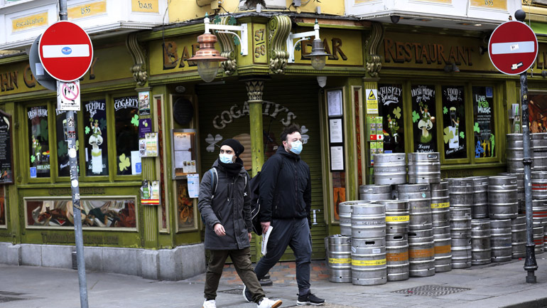 Ιρλανδία-Covid-19: Σε ισχύ γενική απαγόρευση κυκλοφορίας