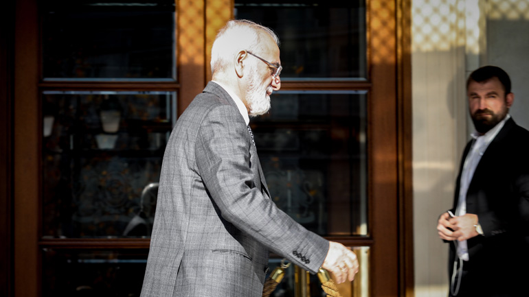 Το βίντεο για τα γενέθλια του Σαββίδη