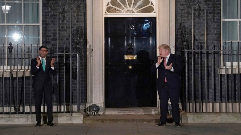 Στην Downing Street o Covid-19