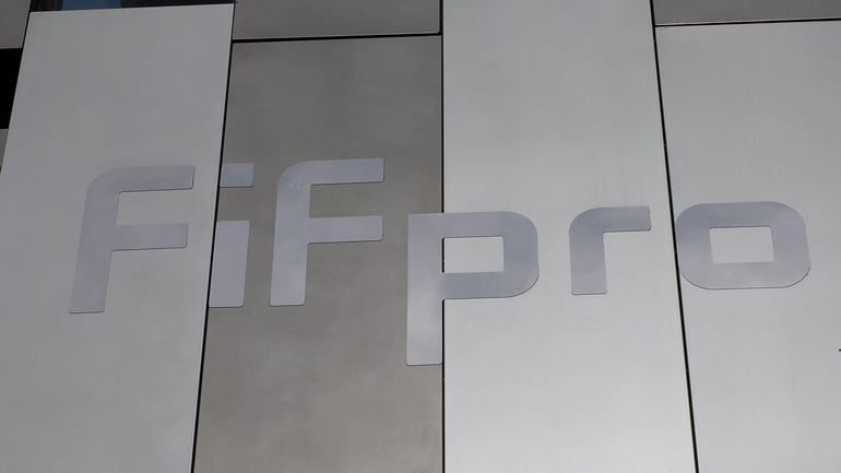 Η FIFPRO ανησυχεί για τις μονομερείς μισθολογικές περικοπές