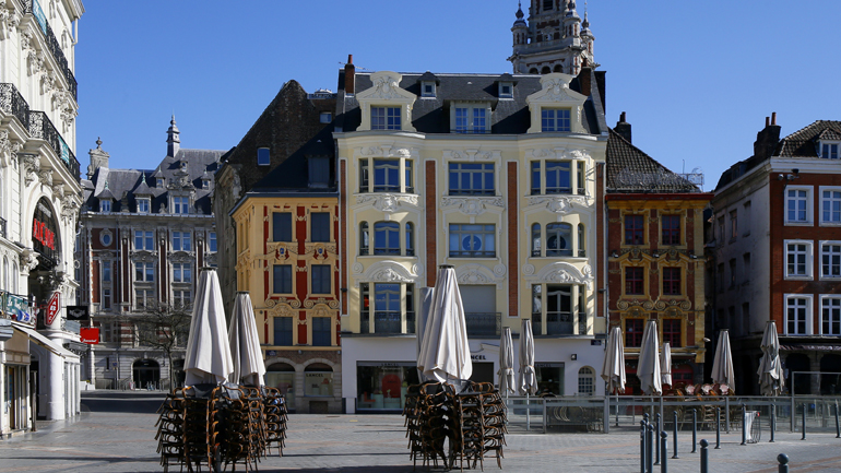 Στους 1.995 οι νεκροί στη Γαλλία – Ξεπέρασαν τις 30.000 τα επιβεβαιωμένα κρούσματα