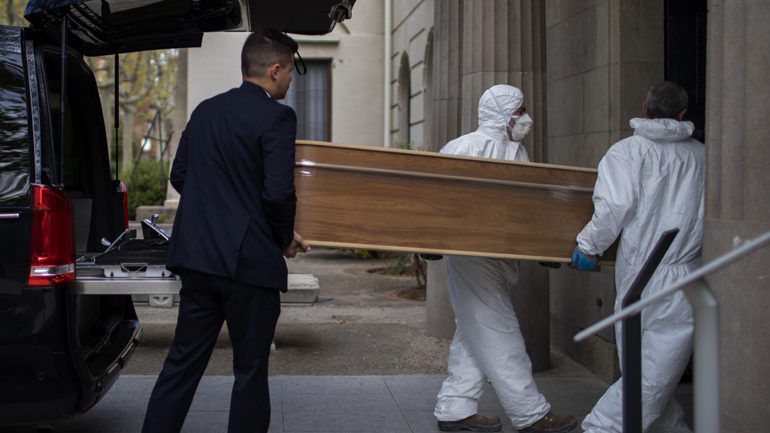 Συνολικά 769 νέοι θάνατοι από κορωνοϊό στην Ισπανία – 7.800 κρούσματα το τελευταίο 24ωρο