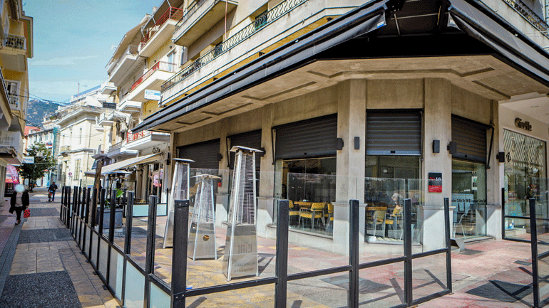 Περισσότερες από 1.100 οι παραβάσεις του μέτρου «Μένουμε σπίτι»