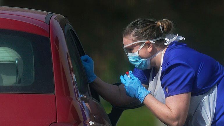 Ξεπέρασαν τους 1.000 οι νεκροί από τον κορωνοϊό στο Ηνωμένο Βασίλειο – 260 θάνατοι σε 24 ώρες