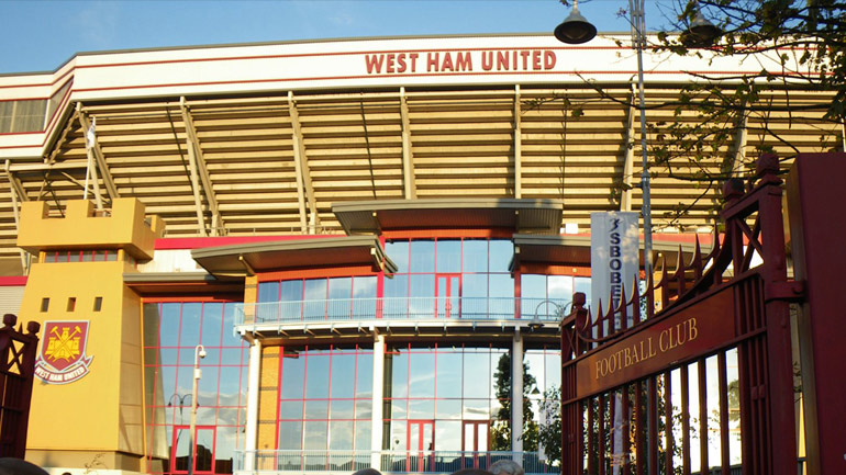 Οκτώ παίκτες της Γουέστ Χαμ στην απομόνωση