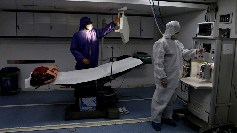 Ιράν: Ξεπέρασαν τους 2.500 οι θάνατοι από την πανδημία του COVID-19