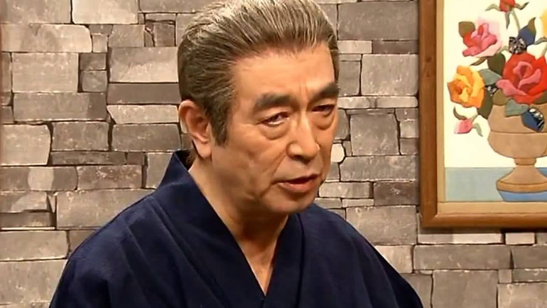 Covid-19: Πέθανε ο δημοφιλής Ιάπωνας κωμικός Κεν Σιμούρα