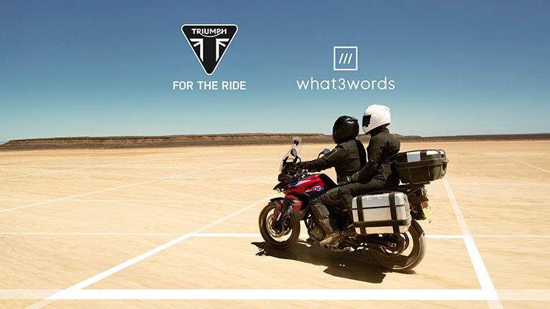 Triumph-what3words: Η εξέλιξη στην επικοινωνία