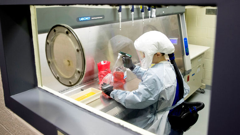 Κορωνοϊός: Nέα έρευνα δείχνει ότι τα περιοριστικά μέτρα έχουν ήδη σώσει χιλιάδες ζωές