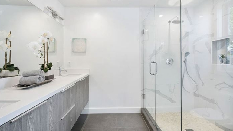 Πώς να καθαρίσετε σωστά το μπάνιο σας