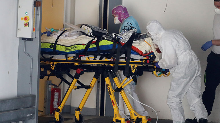 Η Γαλλία ξεπέρασε τους 4.000 θανάτους από τον κορωνοϊό