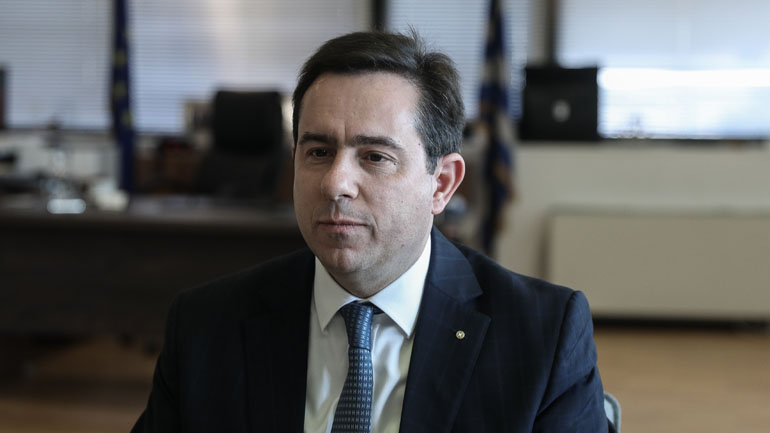 Μηταράκης: Κάποιοι δήμοι αντιμετωπίζουν την προστασία από τον κορωνοϊό «με ευθυνοφοβία και λαϊκισμό»