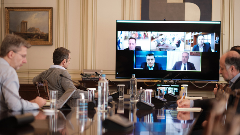 Μητσοτάκης: «Αν κρίνουμε ότι πρέπει να αυστηροποιήσουμε τα μέτρα, θα το κάνουμε»