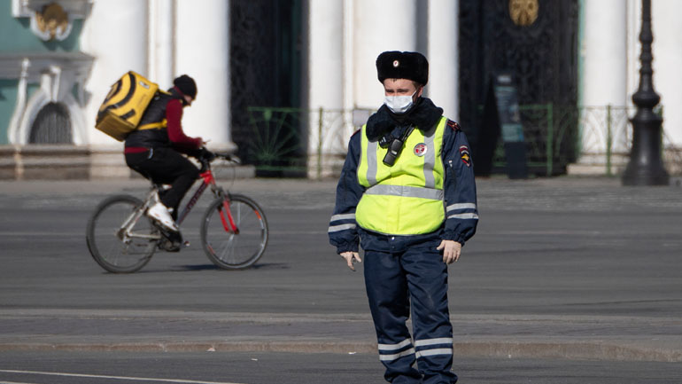 Κορωνοϊός: Σε 2.777 ανήλθαν συνολικά τα κρούσματα στη Ρωσία, ενώ οι νεκροί έφτασαν τους 24