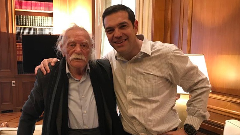 Το «αντίο» του Αλέξη Τσίπρα στον Μανώλη Γλέζο