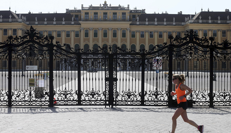 Αυστρία: «Η κρίση θα περάσει», τονίζει ο ομοσπονδιακός πρόεδρος Αλεξάντερ Βαν ντερ Μπέλεν