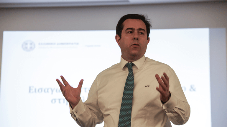 Μηταράκης: «Η κυβέρνηση με αποφασιστικότητα στο θέμα δημόσιας υγείας παίρνει ό,τι απαραίτητο μέτρο χρειάζεται»