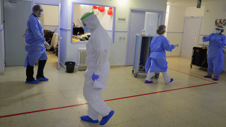 Ισπανία: Σχεδόν 900.000 εργαζόμενοι έχασαν τη δουλειά τους λόγω επιβολής μέτρων