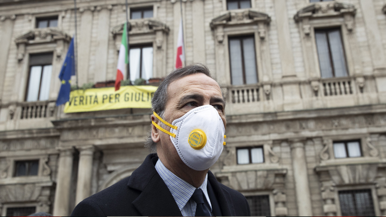 Οι Ιταλοί δείχνουν το δρόμο – Κερδίζει έδαφος η υποχρεωτική χρήση μάσκας από όλους τους πολίτες