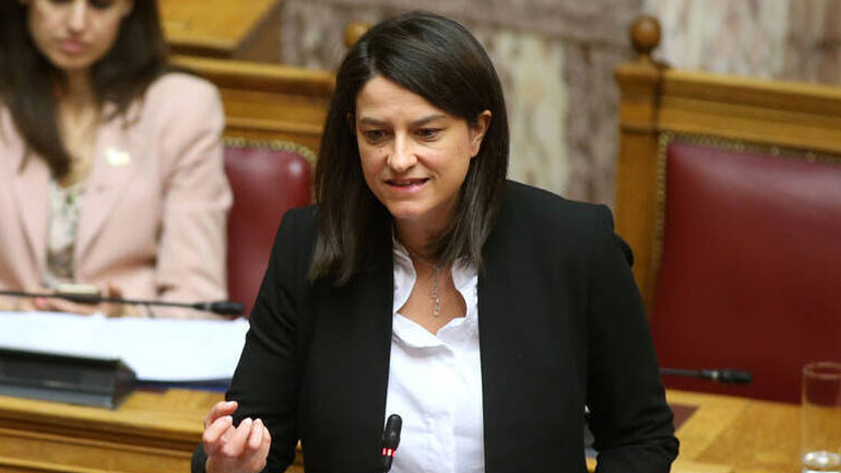 Κεραμέως: Ακόμα και τον Ιούλιο μπορεί να γίνουν οι Πανελλαδικές εξετάσεις