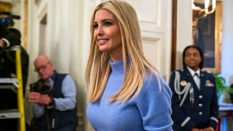 Η Ivanka Trump διαβάζει Όμηρο και μαθαίνει κιθάρα στην καραντίνα!