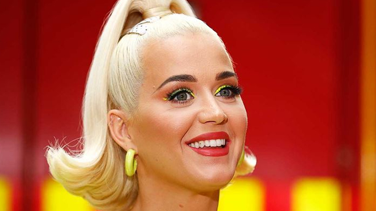 Katy Perry: Αποκάλυψε το φύλο του μωρού που περιμένει με τον πιο όμορφο τρόπο!