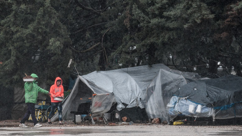 Κλιμάκιο του ΕΟΔΥ στο Κέντρο Φιλοξενίας Μαλακάσας για υγειονομική προστασία