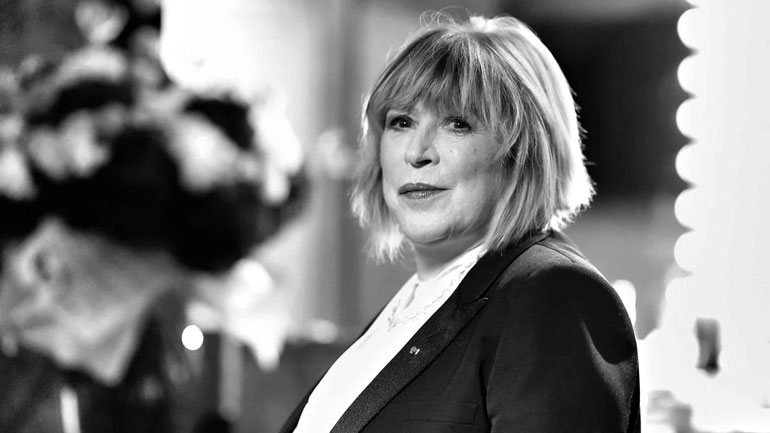 Σε νοσοκομείο του Λονδίνου νοσηλεύεται η Μάριαν Φέιθφουλ λόγω κορωνοϊού