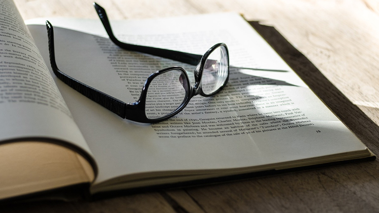 Μια περίεργη (αν όχι και ύποπτη) τακτική