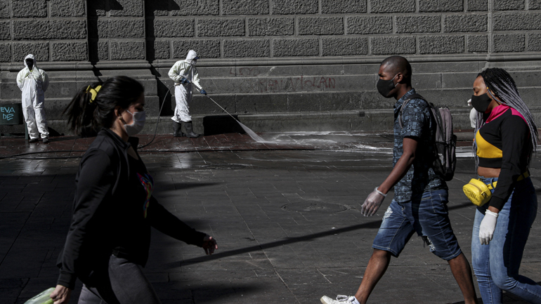 Covid-19: Επτά νέοι θάνατοι και 310 νέα κρούσματα στη Χιλή