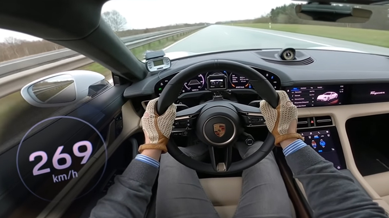Δείτε πώς επιταχύνει στον αυτοκινητόδρομο η Porsche Taycan