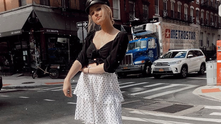 Αυτή είναι η φούστα που θα φοράς non-stop το καλοκαίρι